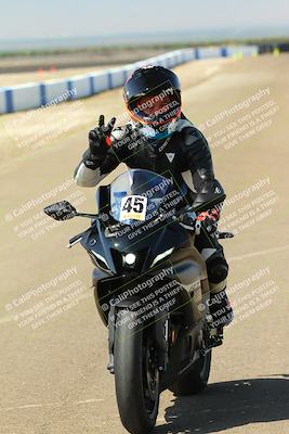 media/Sep-20-2025-TrackDaz (Sat) [[27f0cde673]]/Around the Pits/